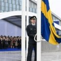 Švedska zastava pred sedištem NATO u Briselu