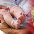 Novi zakon u Crnoj Gori: Očevima 10 plaćenih radnih dana i dva meseca odsustva zbog rođenja deteta