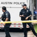 Жестока пуцњава у Тексасу, међу петоро рањених троје деце: Полиција трага за двојицом нападача