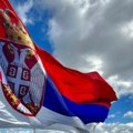 Sramno: Ovo albanski navijači rade srpskoj zastavi u Tirani! (video)