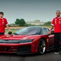 Hamilton nahvalio Ferrari F80: "Najbrži drumski auto koji sam ikada vozio" VIDEO