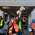 Uhapšen studenti Filozofskog fakulteta u NS, Zborovi pozivaju na okupljanje u kampusu