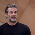 "Video sam kako sam umro u prošlom životu" Bizarna ispovest novog dečka Dženifer Aniston šokirala sve "Hipnotisali su me..."…