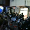 Eskalacija protesta u Nišu: Probijanje kordona, povređeni studenti i jaja za prostorije SPS-a