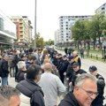 (BLOG) U Kragujevcu na istom mestu, u različito vreme, zborovi i naprednjaci (VIDEO)