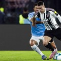 Lacio pobedio Juventus, Stara dama posti osam mečeva