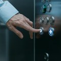 Srušio se lift u zgradi! Jedna osoba povređena