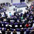 Merc preživeo glasanje u Bundestagu, vlada ostaje: Usvojen penzioni paket