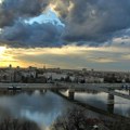 Sutra još malo toplije u Novom Sadu, a onda zahlađenje i tmurniji dani