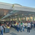 Pijačni bazar u Kragujevcu okupio proizvođače zdrave hrane i kreativne male biznise