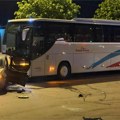 Više povređenih u udesu kod “Ukrasa” u Novom Pazaru, učestvovalo i civilno policijsko vozilo (VIDEO)