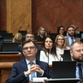 Nastavlja se vanredno zasedanje Skupštine Srbije o Mrdićevim zakonima i drugim temama
