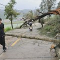 Tajfun Bavi se kreće istokom Kine, milioni evakuisanih i izmeštenih