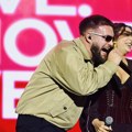 Nući i Sanja Vučić zapalili masu na proslavi 30 godina Blica Nastao delirijum među zvanicama, svi horski pevaju i đuskaju…