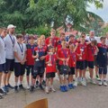 Dečaci i devojčice Odbojkaškog kluba “Proleter” odlični na turniru “Trofej SK Volley”