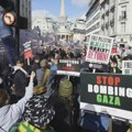 Masovan miting podrške Palestincima ispred BBC-a u centru Londona