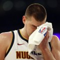 Au, kakav debakl! Jokićev Denver ponižen: Nikola igrao sam, a trener kada je video šta se dešava zakucao ga za klupu