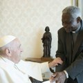 Hoće li Katolička crkva dobiti prvog papu iz Afrike: Obrt na kaldionicama, njemu daju najveće šanse da zameni Franja