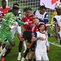 Totenhem srušio Junajted i posle 17 godina podigao trofej Lige Evrope!
