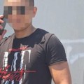 Ovo je nasilnik (29) koji je lancima vezao partnerku Tukao je i sekao nožem, pa probao živu da je zapali