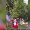Kletve i ritualno spaljivanje! Kako su šamani „napali“ tajlandskog komandanta! (video)