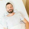 8 Godina živeo sa nožem u grudima Tek kad je krenuo gnoj iz bradavice, shvatio da nešto nije u redu