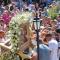 Preko 15.000 vernika u Tumanu obeležilo jubilej ikone Bogorodice Kurske