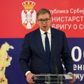 "Teroristički akt se dogodio ispred: Skupštine!" Vučić skratio prisustvo na svečanosti i najavio obraćanje kasnije u toku dana…