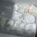 Kragujevcu i Nišu zaplenjeno 120 KG droge i 1,9 KG kokaina Uhapšena trojica muškaraca