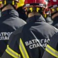 Požar na Čukarici: Vatrogasci upućeni u Radničku ulicu u kojoj se zapalila kuća
