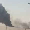 (Video) Dron pogodio međunarodni aerodrom u Kuvajtu. Rakete pljušte na sve strane: Ima povređenih.