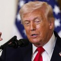 Tramp tvrdi da nije uništeno pet aviona tankera, optužio medije za dezinformacije