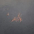 FOTO Dramatični prizori iz Kalifornije: Nebo pocrnelo, hiljade ljudi beže pred vatrom