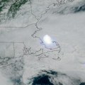Meteor eksplodirao iznad Amerike! Oslobođena energija jačine 300 tona TNT, ljudi videli vatrenu loptu na nebu (video)