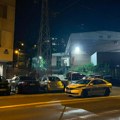 Prve slike sa mesta pucnjave u Rakovici: Ovde je ranjen mladić, blokirani svi prilazi
