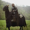 Na filmu stalno umirao, a u privatnom životu se ženio: Biografija britanskog glumca koji voli Srbiju puna je kontroverzi