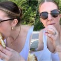 "Uh, ljudi će biti ljuti" Dao sestri iz Engleske da proba burek prvi put, njena reakcija se Balkancima neće svideti (video)