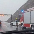 (Video) Kolaps! Sneg paralisao region Otkazane autobuske linije do Zagreba, bez struje 180.000 domaćinstava u BiH, sever Crne…