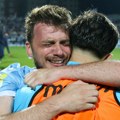 Zato navijači Novog Pazara vole Ljajića: Adem zaplakao pred njima posle Zvezde, fotka sa ćerkom obilazi Srbiju
