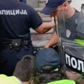 Policija intervenisala na protestu studenata u Novom Pazaru