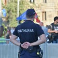 Protesti u više gradova u Srbiji, ispred DIF-a u Novom Sadu pripadnici policije