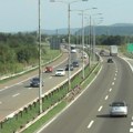 Intenzitet saobraćaja i dalje pojačan