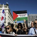 "Od reke pa do mora" - šta znači slogan koji izaziva kontroverze i koji različito čuju Izraelci i Palestinci?