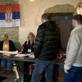 Glasaju 20 godina, a sada ih žigošu: Građani BiH koji poseduju i naše državljanstvo ovde imaju sva biračka prava