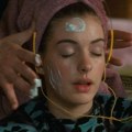 Šest pravila za negu kože kozmetičarke Anne Hathaway