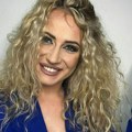 Go stomak, ravna kosa i dekolte: Evo kako Milica Veličković izgleda samo 5 meseci nakon porođaja (foto)