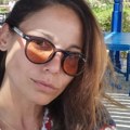 Naša glumica bila verena za poznatog muzičara, a onda se udala za komšiju: Upoznala ga u liftu: "Razmenili smo brojeve…