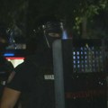 VIDEO Okršaj policije i građana u Nišu, upotrebljen i biber sprej