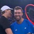 Šok, amater pobedio Sinera na AO, italijanski teniser doživeo tešku blamažu