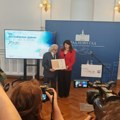 Otvoreni Antićevi dani Peri Zubcu uručena nagrada „Miroslav Antić”